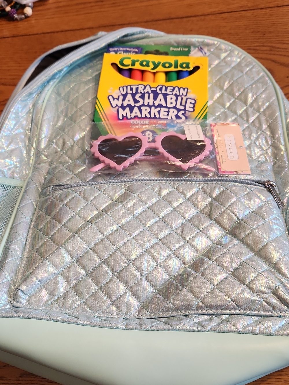 Back Pack, Includes Crayola Ultra-Clean Washable Markers -NWT, Multicolor